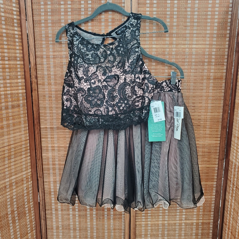 ♧ Love Reign Two Piece Formal Lace and Tulle Skirt Set Size 11 NWT Pink Black